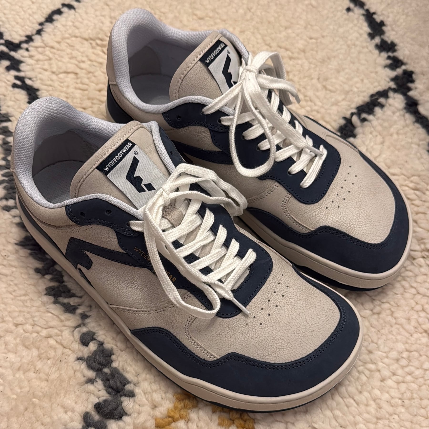 New WYDE Nova Beige and Blue sneakers with their original white cotton laces